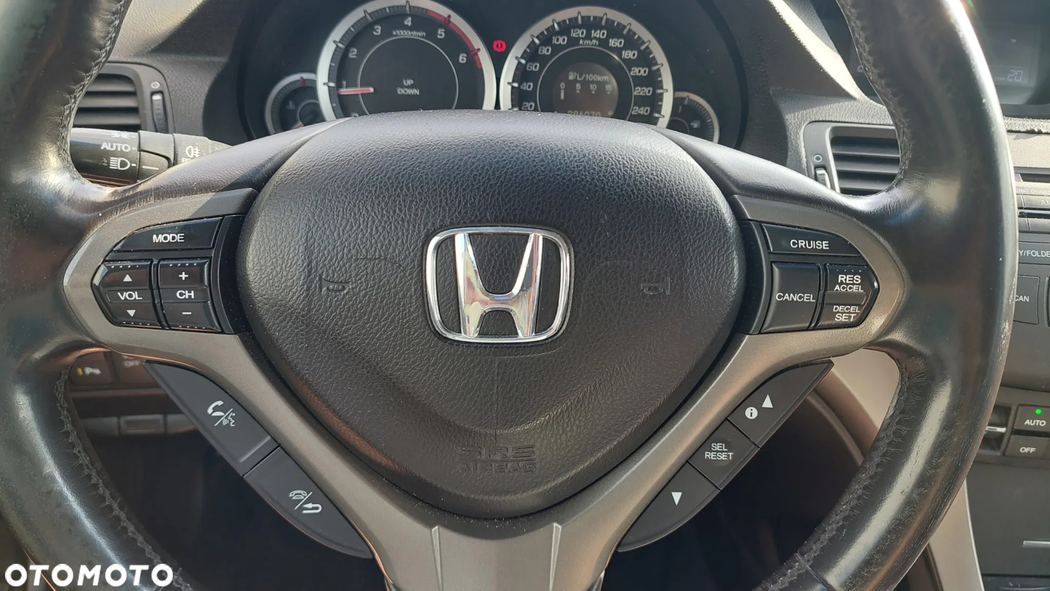Honda Accord 2.2d Type S - 10