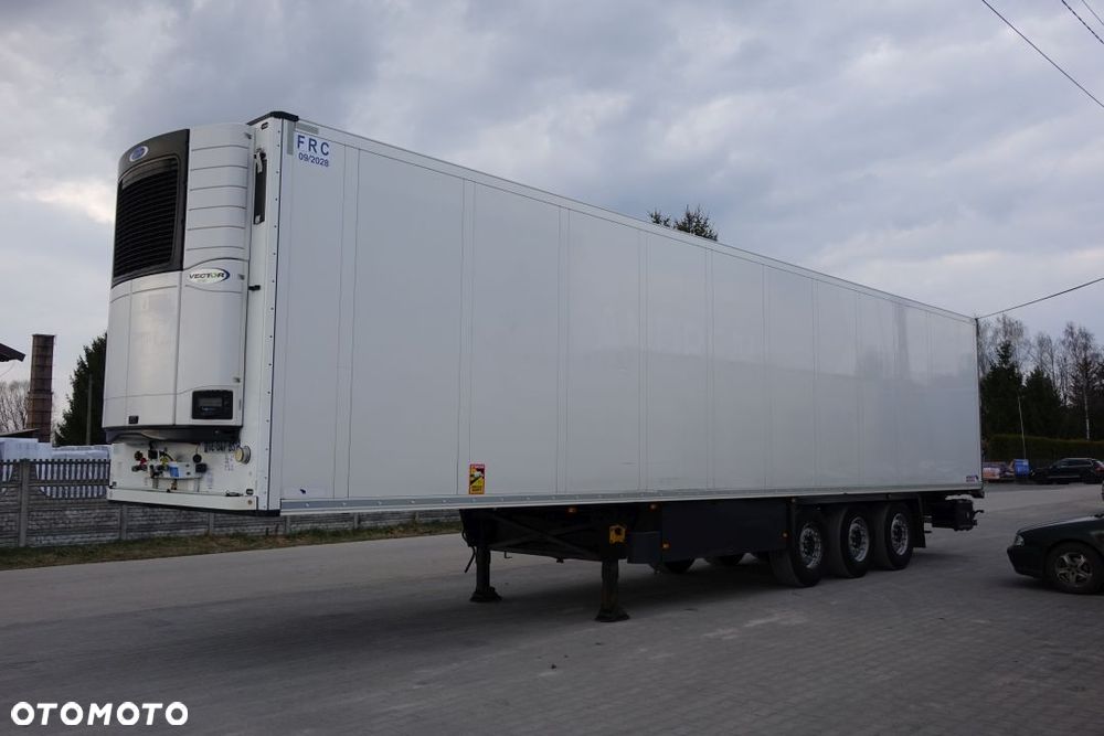 Schmitz Cargobull CHŁODNIA / CARRIER VECTOR 1550 / DOPPELSTOCK / OSIE SCHMITZ / KOSZ PALETOWY / OŚ PODNOSZONA - 1