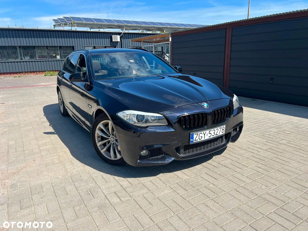 BMW Seria 5 525d - 2