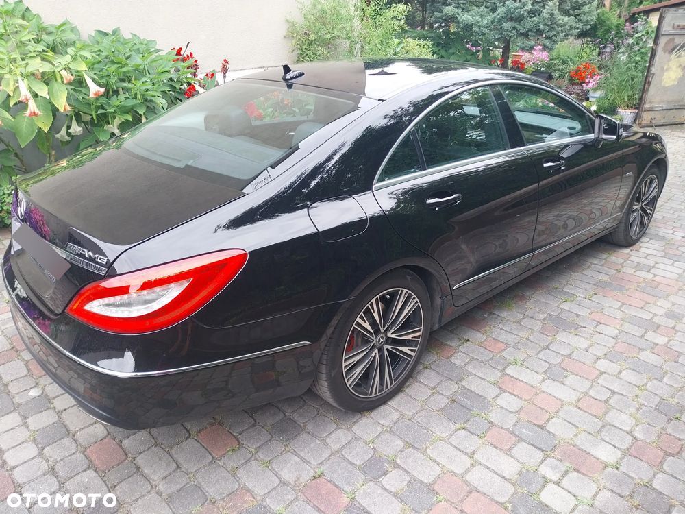 Mercedes-Benz CLS 350 CDI 4-Matic BlueEff - 4