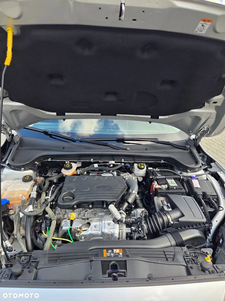 Ford Focus 1.5 EcoBlue STart-Stopp-System TITANIUM - 19