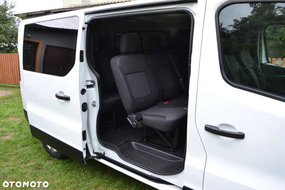 Renault Trafic 2.0 dCi - 15