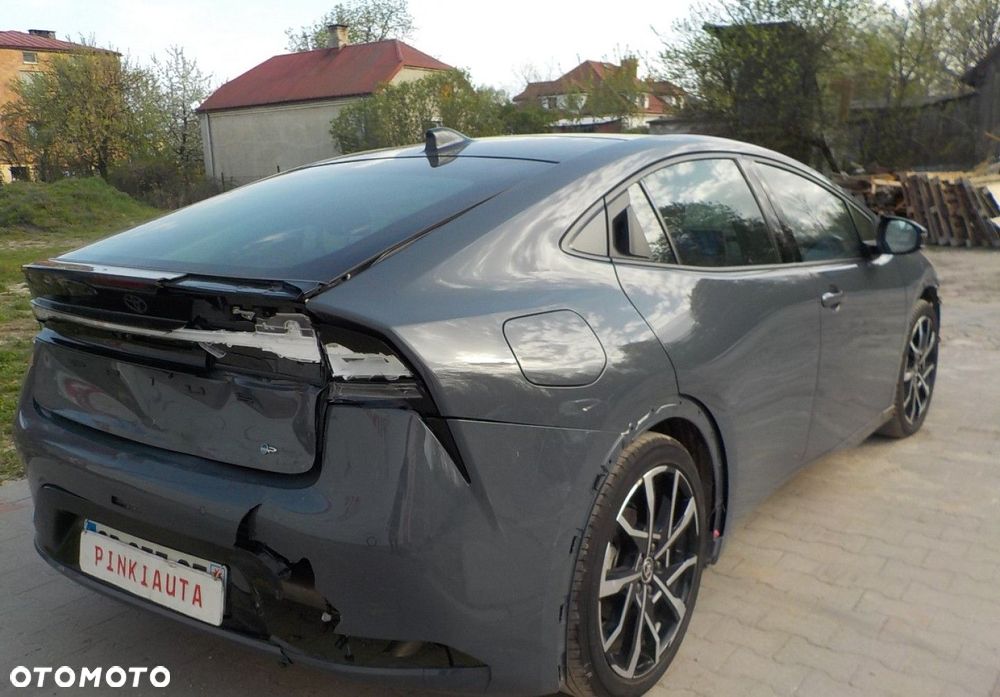 Toyota Prius - 22