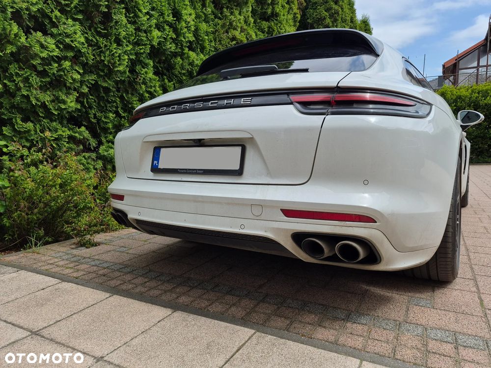 Porsche Panamera 4S - 21