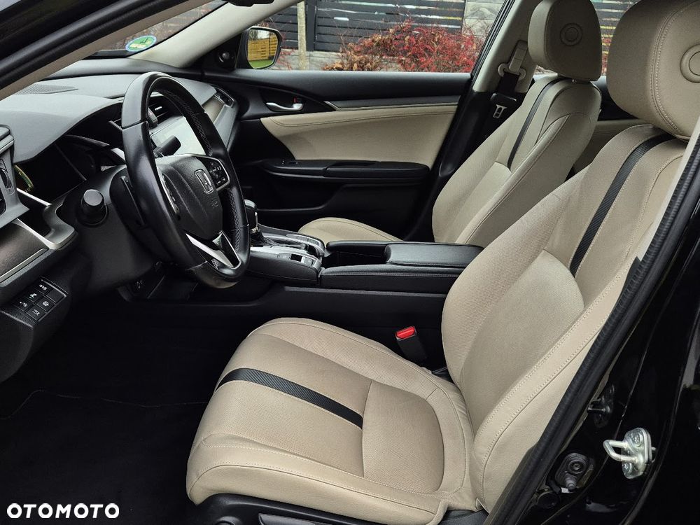 Honda Civic 1.5 i-VTEC Turbo CVT Executive - 16