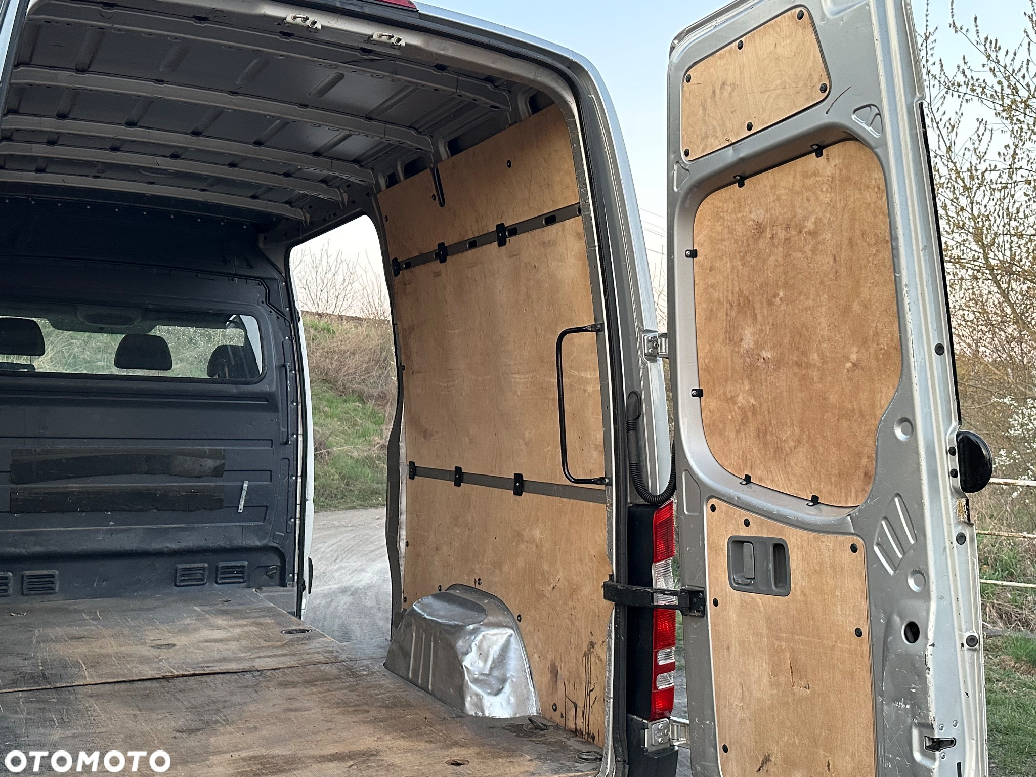 Mercedes-Benz Sprinter - 19