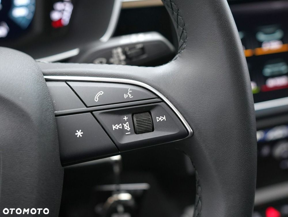 Audi Q3 Sportback - 16