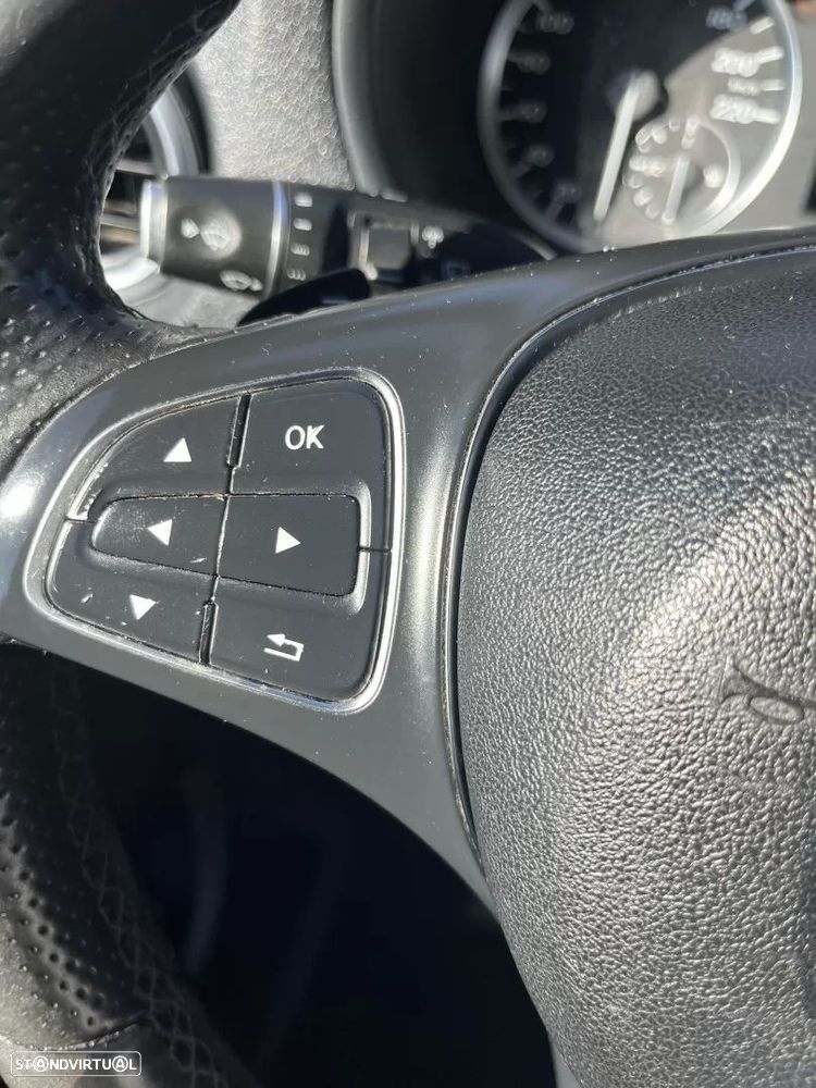 Mercedes-Benz Vito Tourer 114 CDI (BlueTEC) Longa Aut. PRO - 23