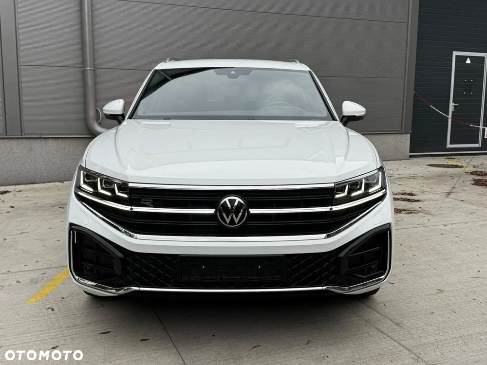 Volkswagen Touareg 3.0 V6 TDI 4Motion R-Line - 3