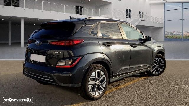 Hyundai Kauai Advantage - 2