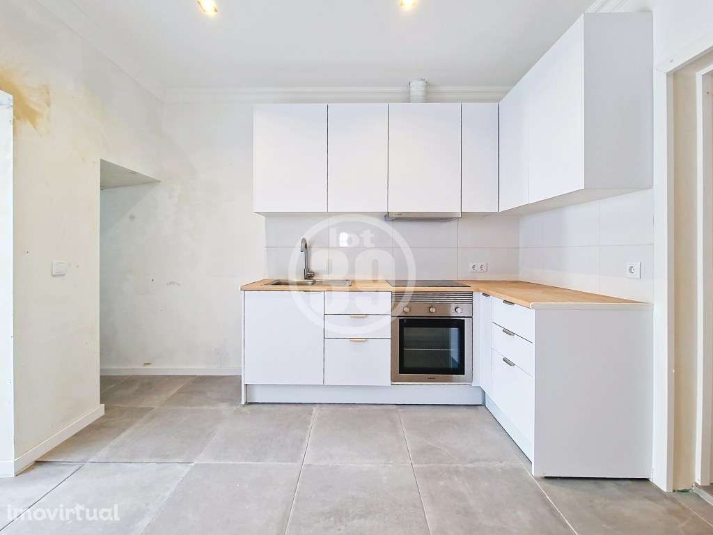 Apartamento/andar renovado, situado na zona histórica da cidade e a... - Grande imagem: 2/31