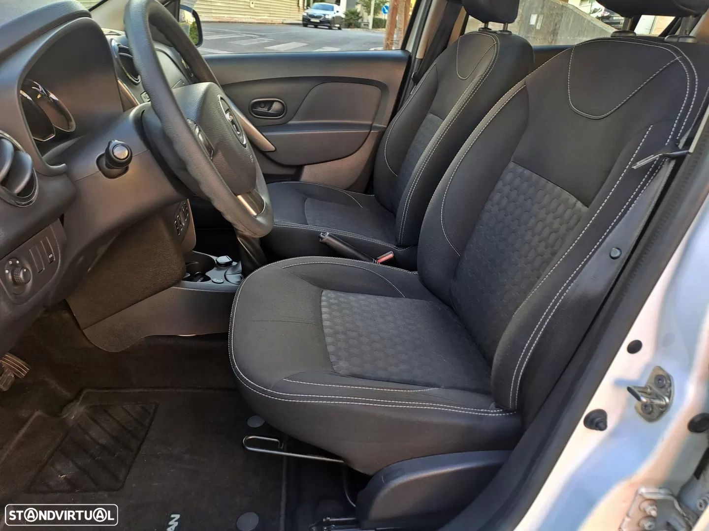 Dacia Logan MCV 0.9 TCe Comfort Bi-Fuel - 10