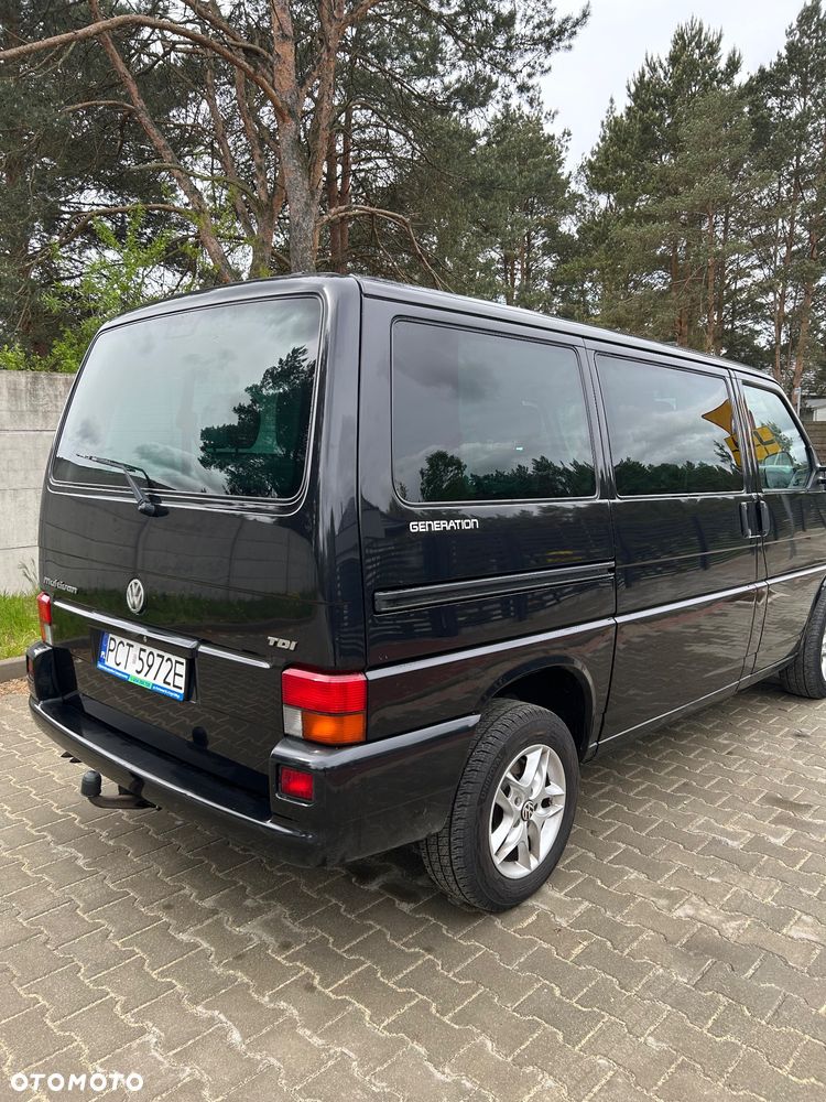 Volkswagen Multivan - 9