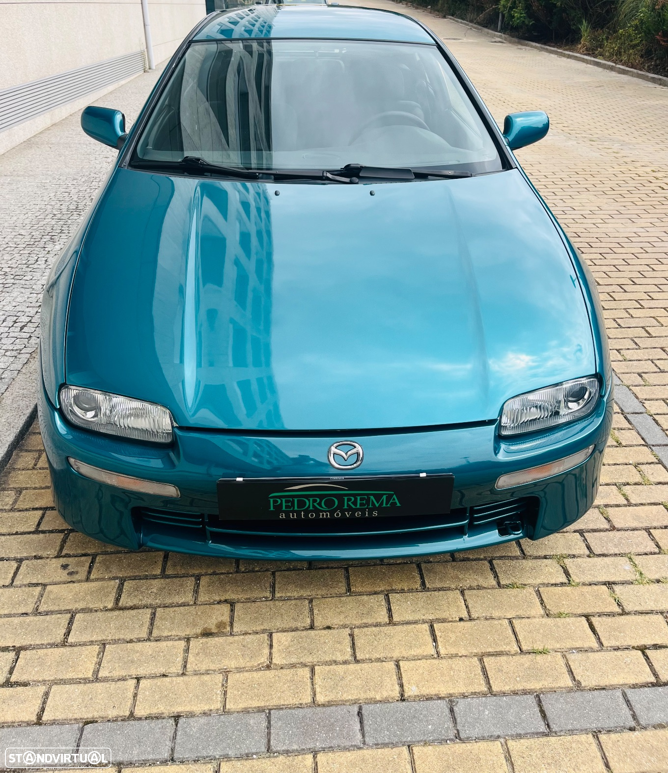 Mazda 323 F 1.5 - 9