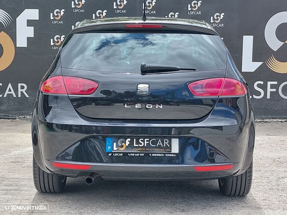 SEAT Leon 1.6 TDI Sport DSG - 4
