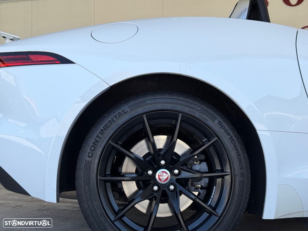 Jaguar F-Type 2.0 i4 R-Dynamic - 33