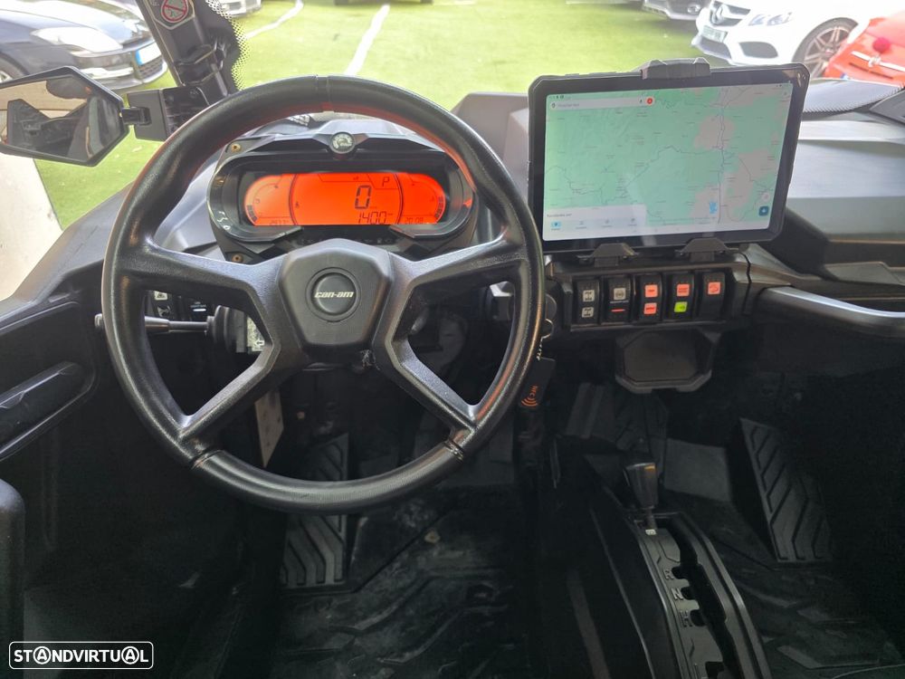 Can-Am Maverick R Sport Max - 19