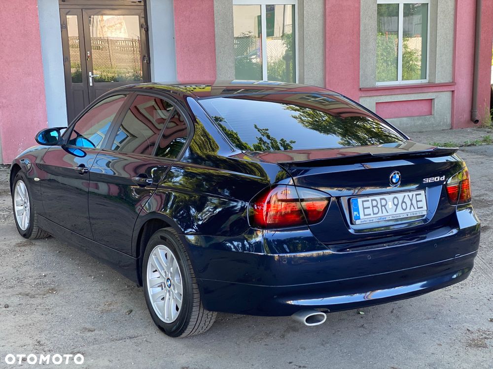 BMW Seria 3 320d - 5
