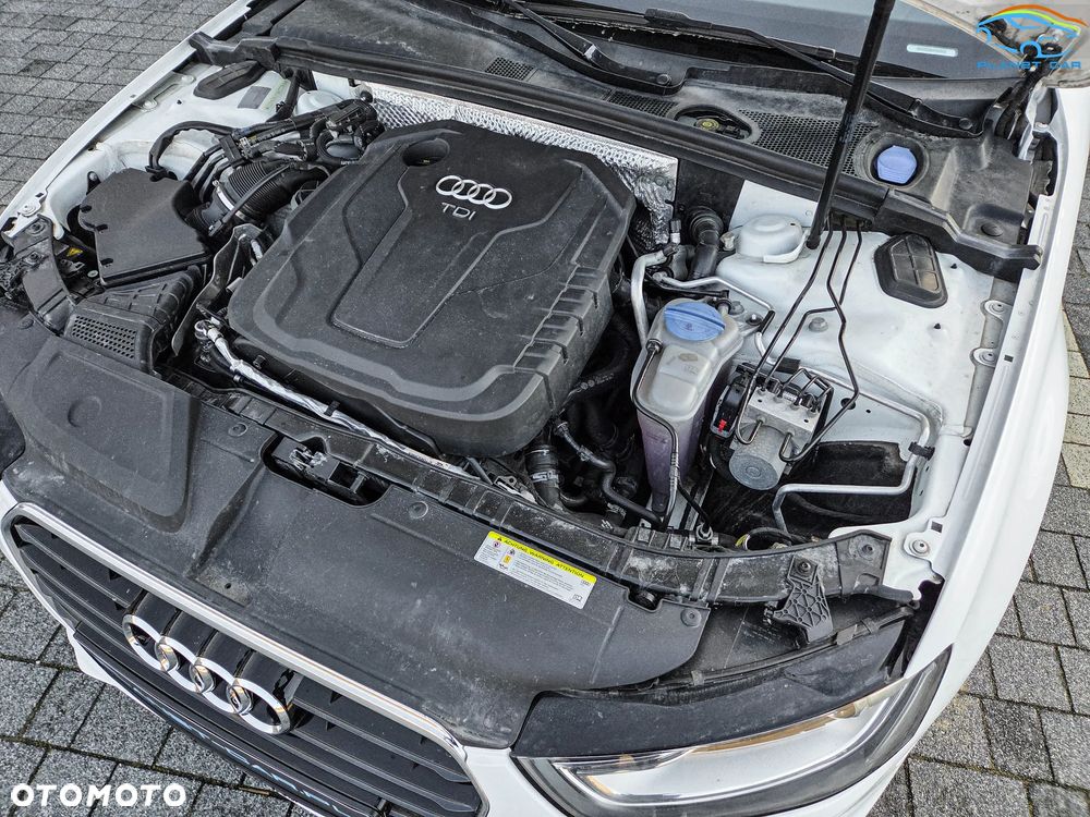 Audi A4 Avant 2.0 TDI DPF clean diesel quattro S line Sportpaket - 13