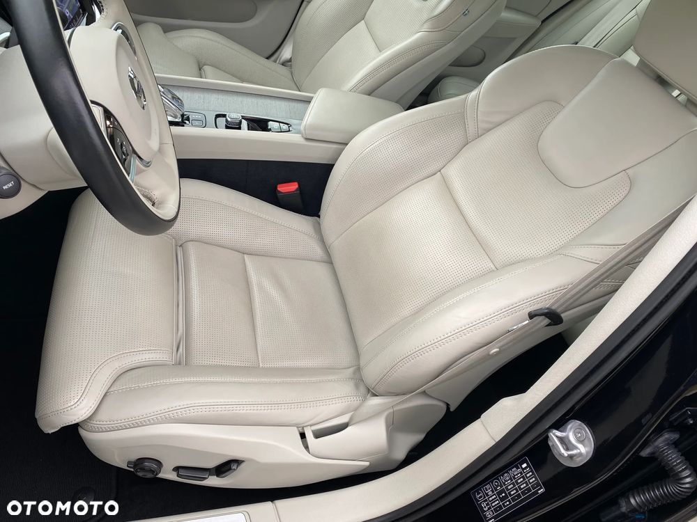 Volvo V60 B4 D Inscription - 14