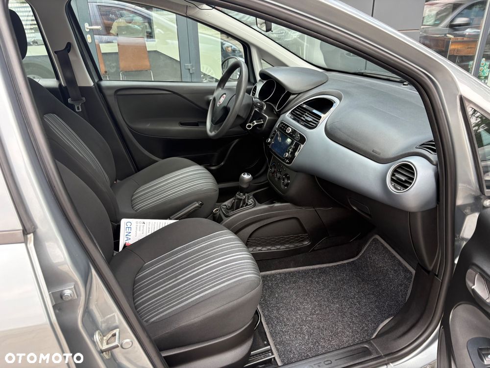 Fiat Punto Evo 1.4 8V Dynamic Dualogic - 16