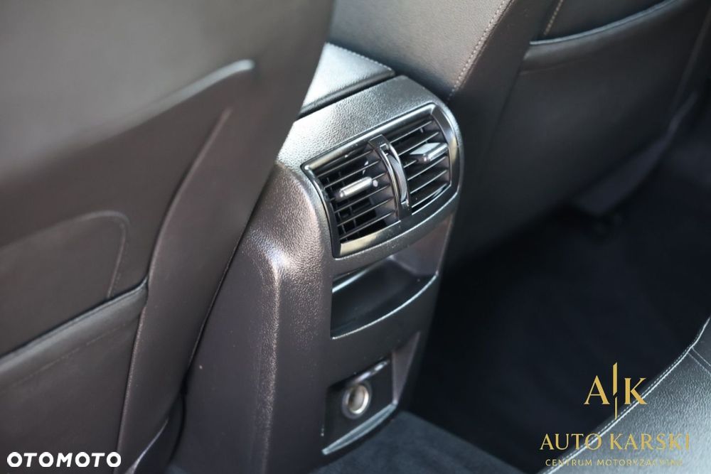 Opel Insignia - 33