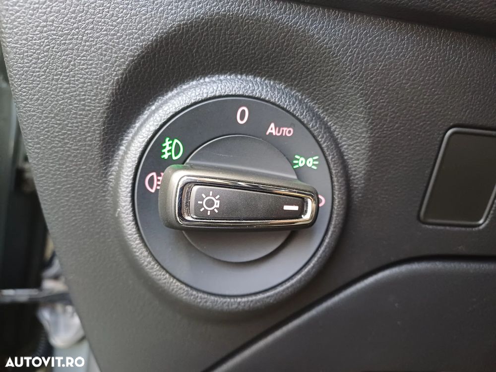 Seat Leon ST 2.0 TSI Start&Stop 4Drive DSG Cupra 300 Edition Carbon - 10