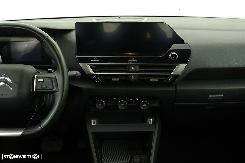 Citroën C4 X 1.2 PureTech Plus EAT8 - 9