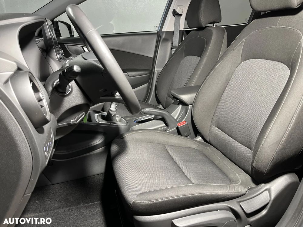 Hyundai KONA 1.0 T-GDI 120 CP 6MT 2WD Comfort - 10