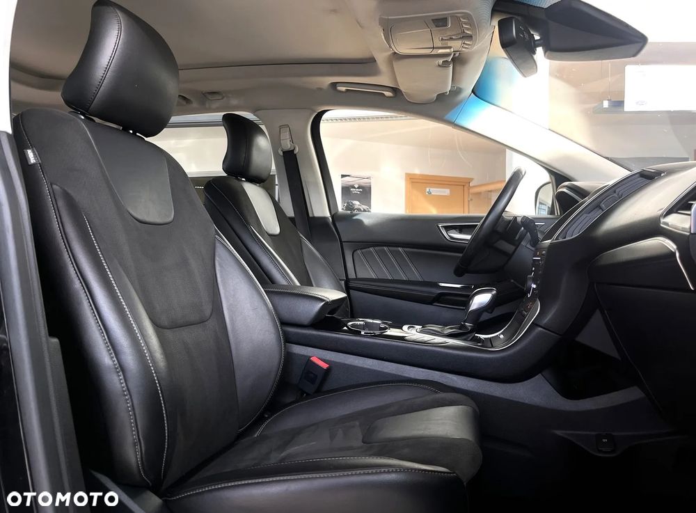 Ford Edge 2.0 TDCi Bi-Turbo 4x4 ST-LINE - 27