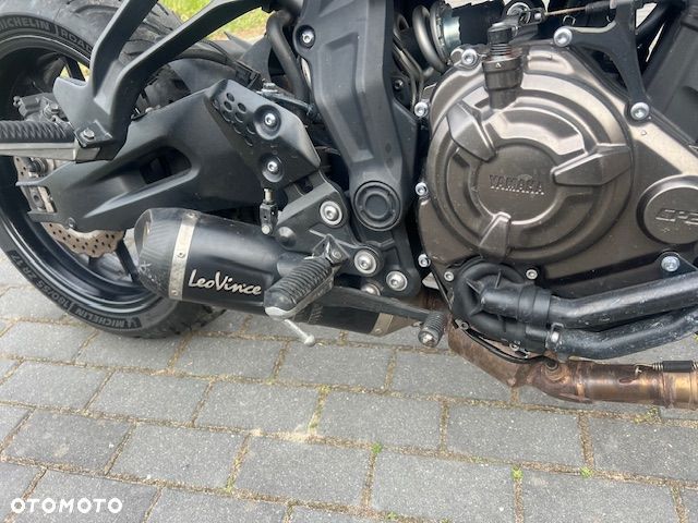 Yamaha MT - 8