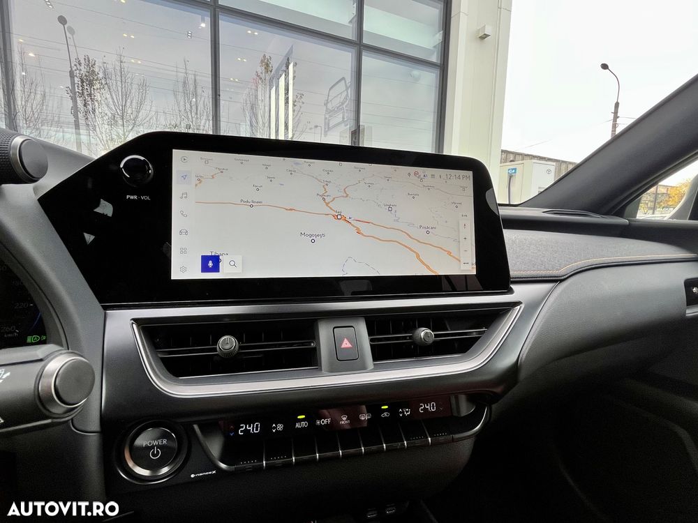 Lexus UX 300h (E-FOUR) F SPORT - 21