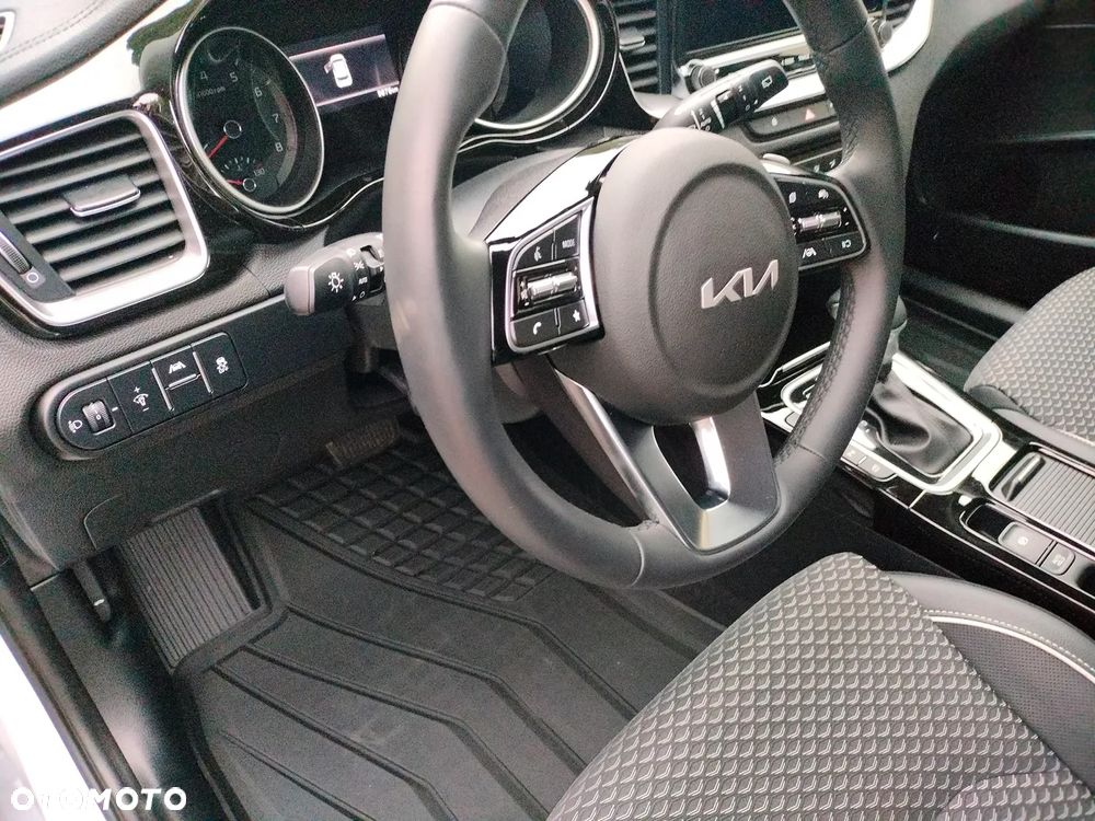 Kia Ceed 1.5 T-GDI Tribute DCT - 6
