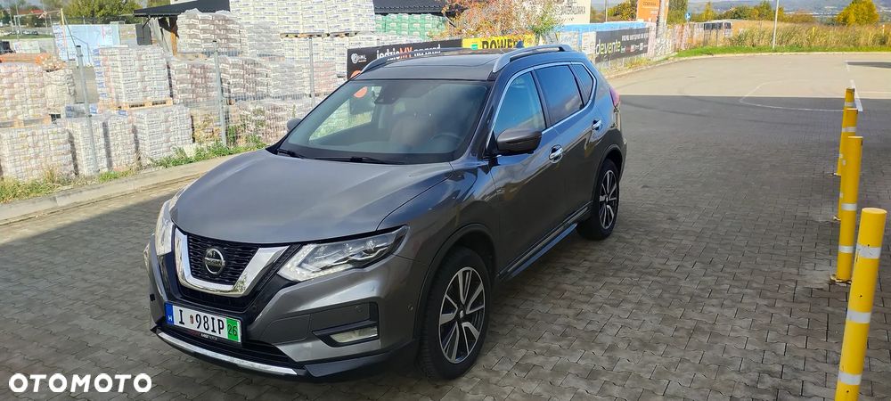 Nissan X-Trail 1.7 dCi Tekna 2WD Xtronic - 1