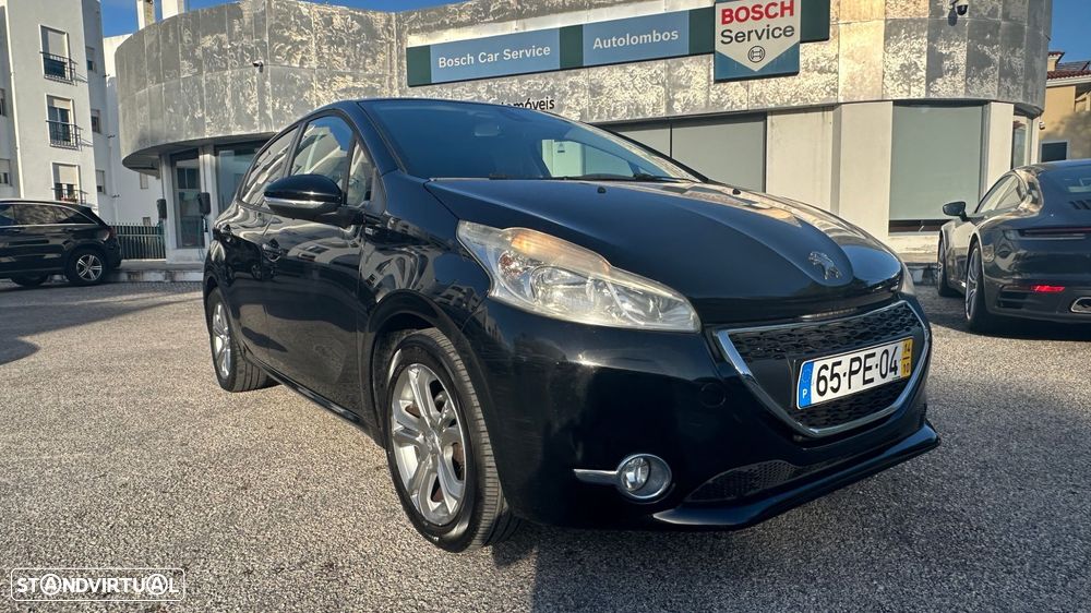 Peugeot 208 1.2 PureTech Style - 1
