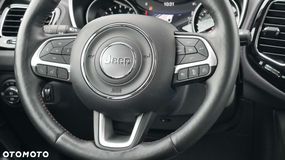 Jeep Compass - 11