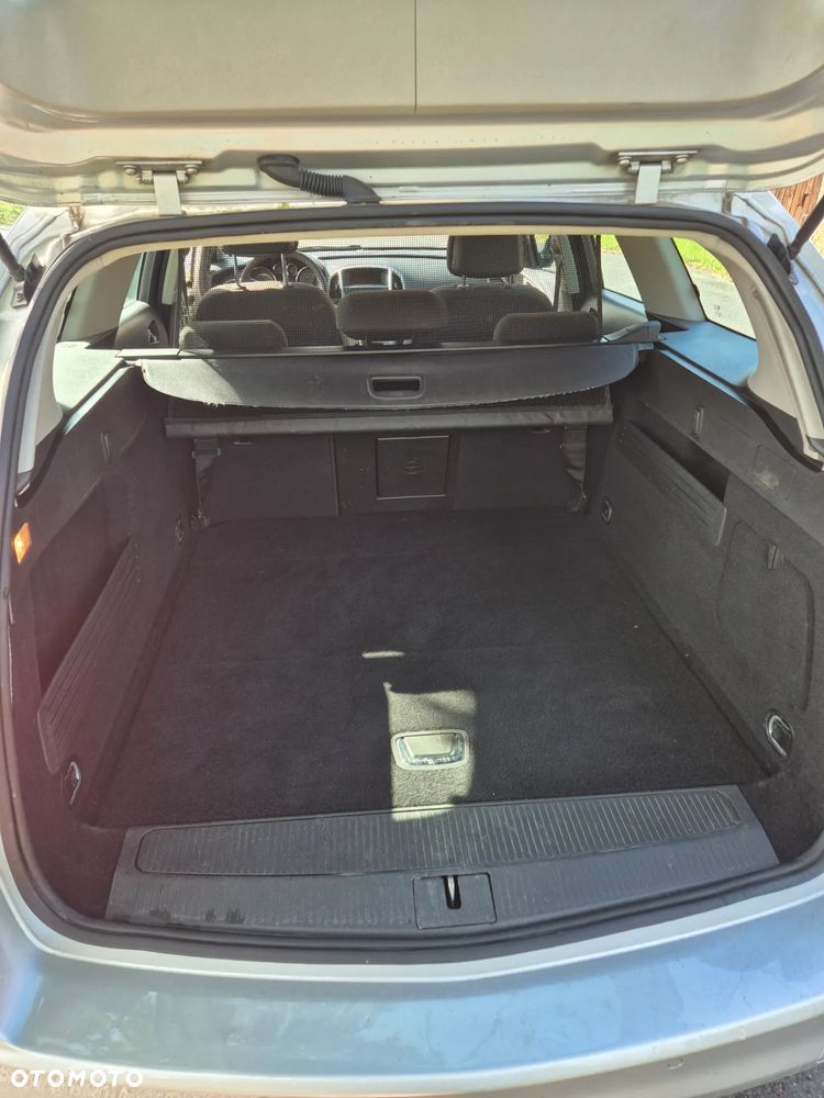 Opel Astra - 16