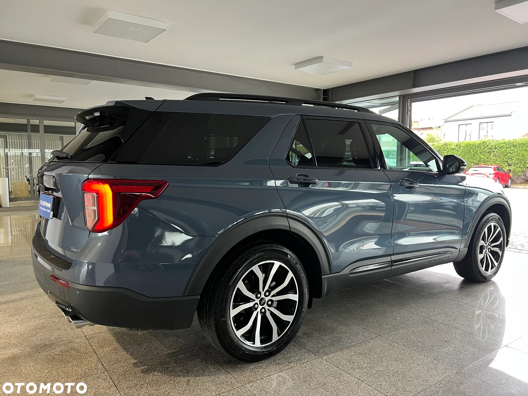 Ford Explorer 3.0 EcoBoost PHEV 4WD ST-Line - 17
