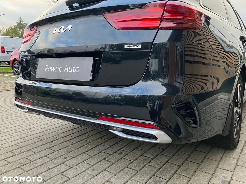 Kia Ceed 1.6 GDI PHEV L Business Line DCT - 12