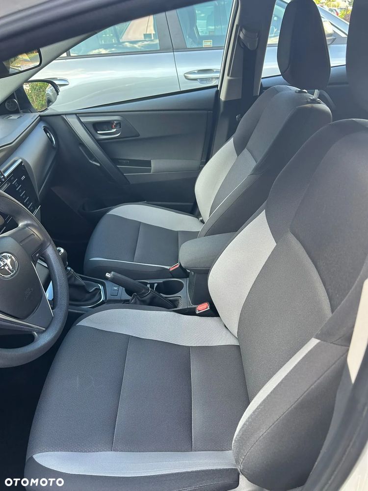 Toyota Auris 1.33 VVT-i Active - 6