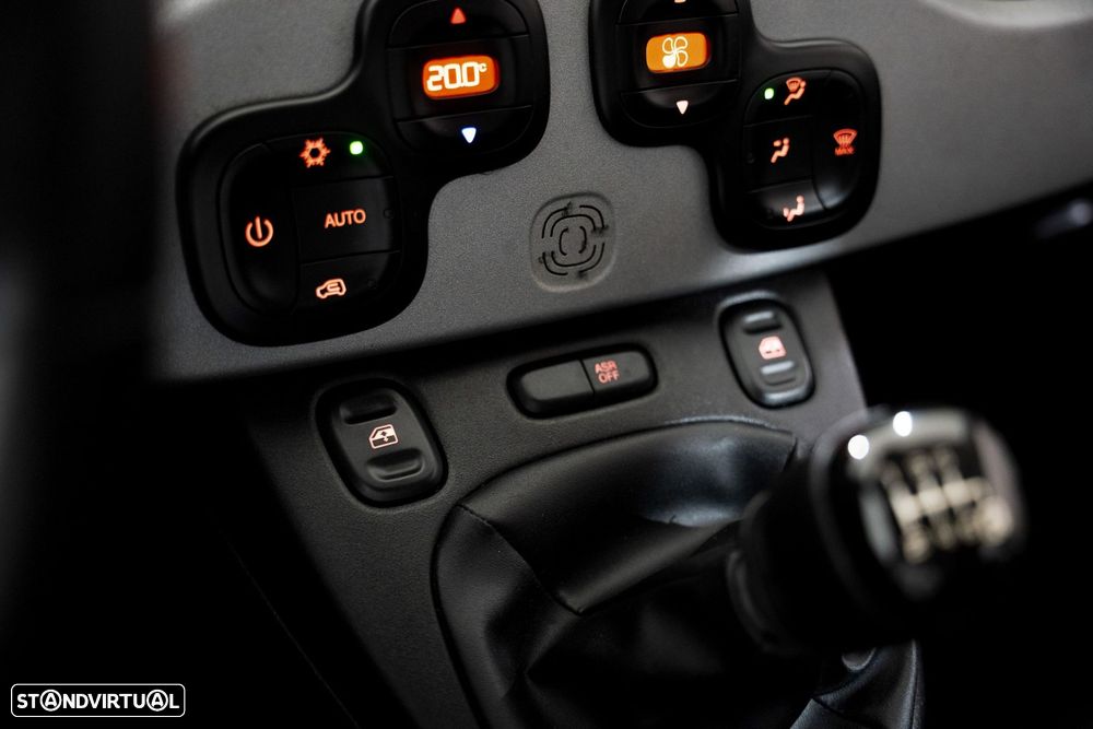 Fiat Panda 1.0 Hybrid City Cross - 8