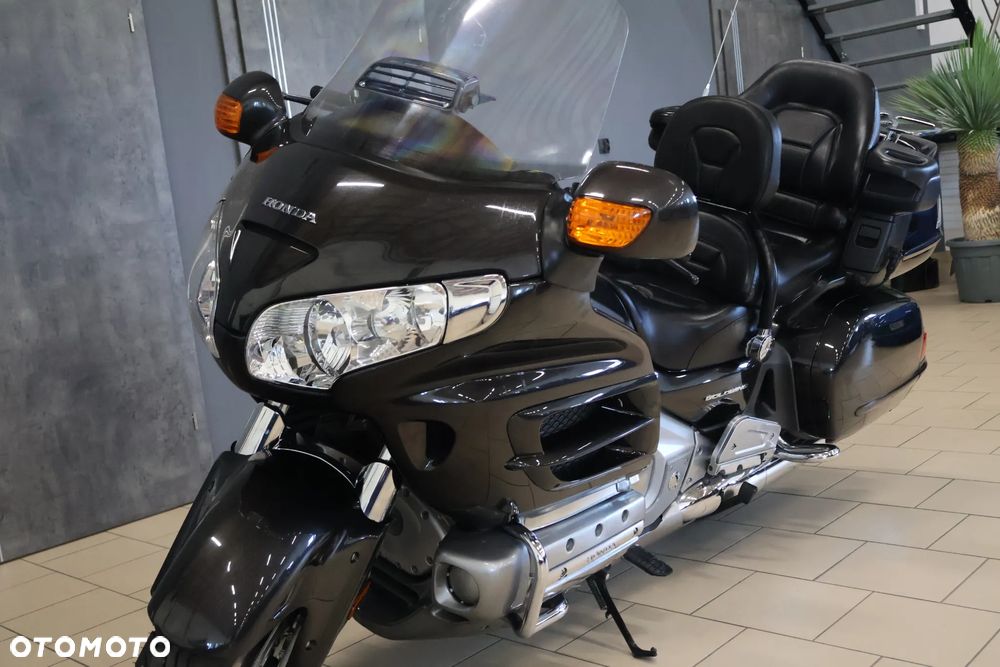 Honda GL - 17
