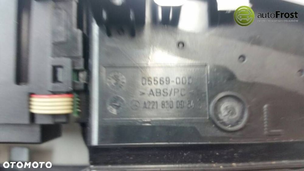 KRATKA NAWIEWU KONSOLI W221 S500 A2218300954 - 3