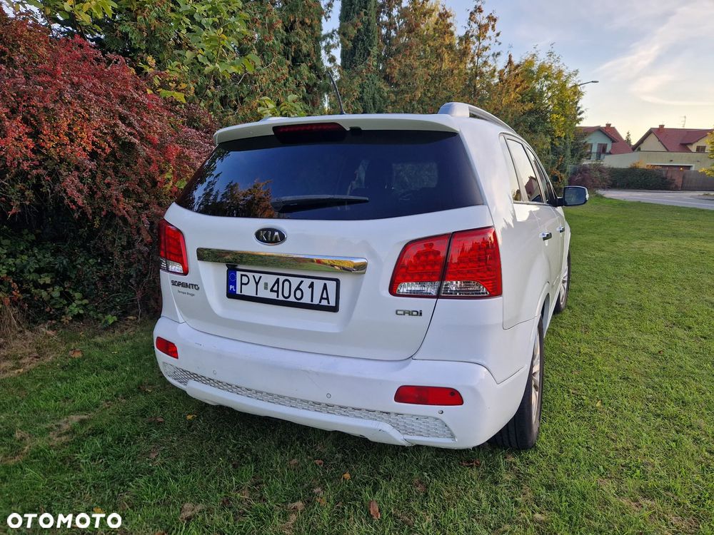 Kia Sorento 2.0 CRDI L - 24