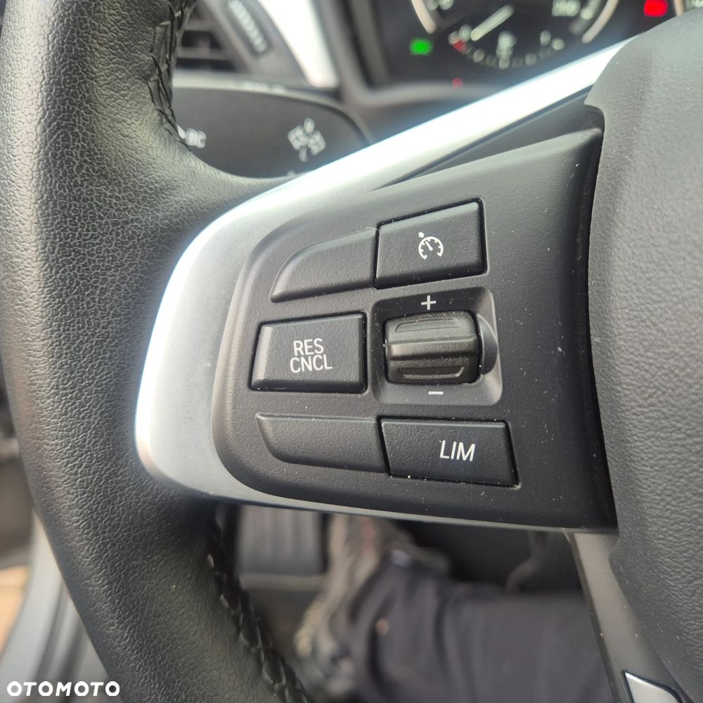 BMW X2 sDrive18i Advantage Plus - 24