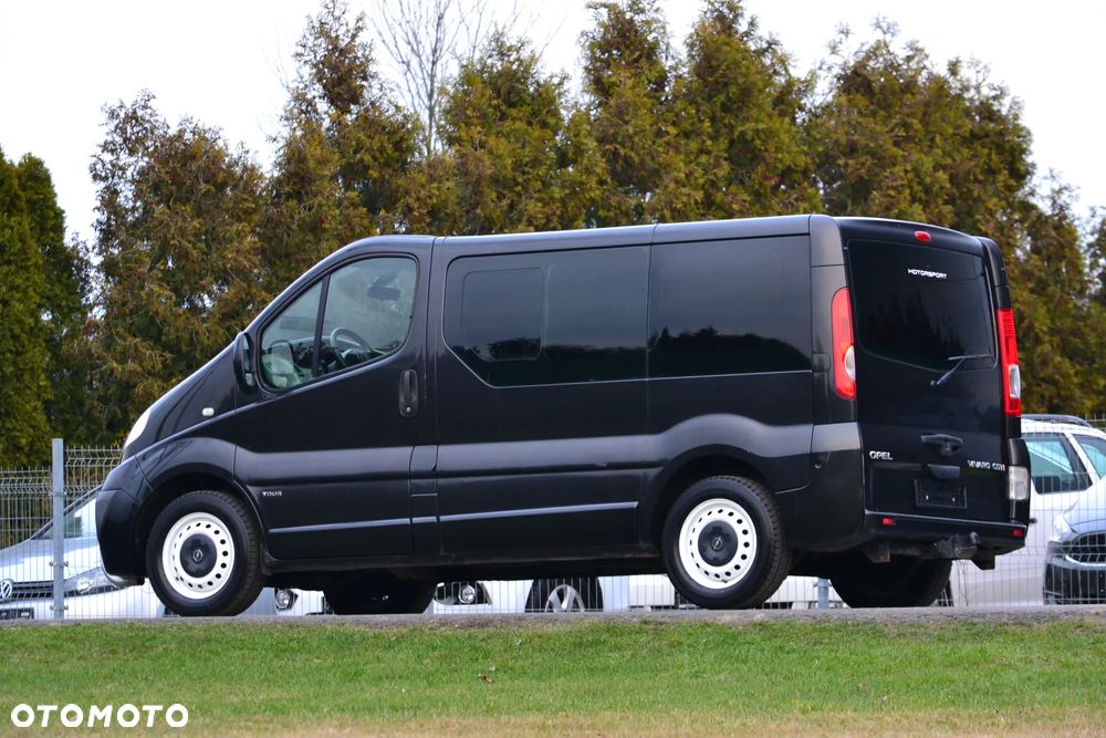 Opel Vivaro - 16