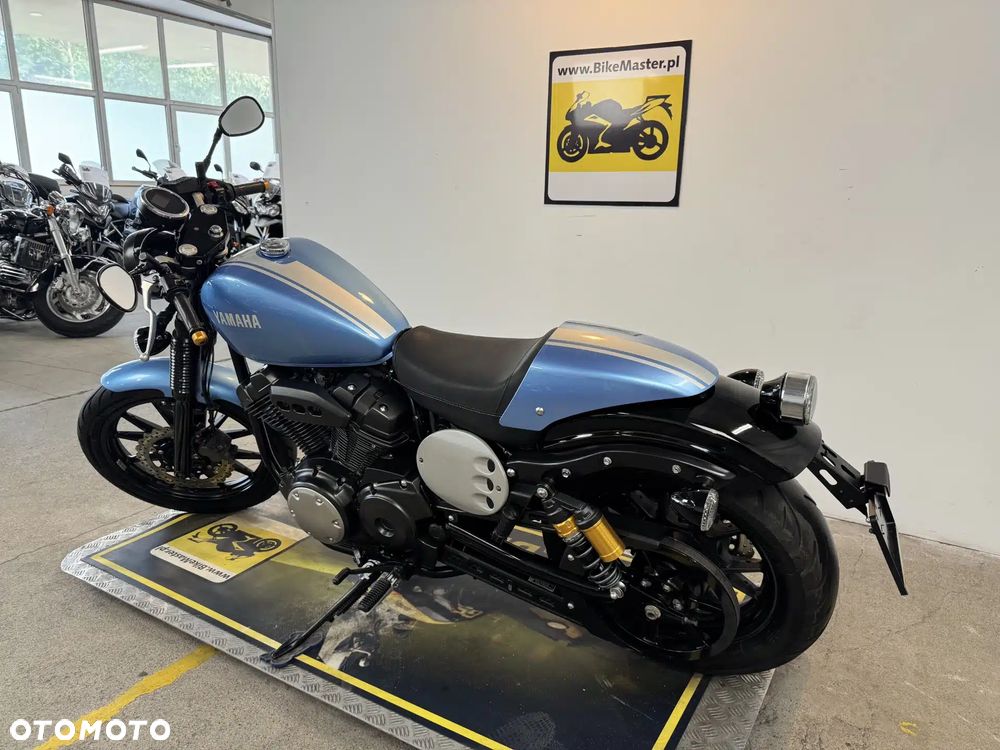 Yamaha XVS - 6