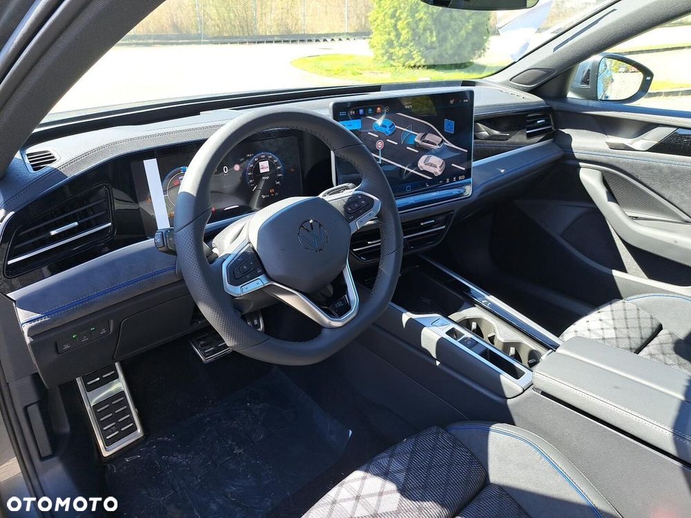 Volkswagen Passat - 9