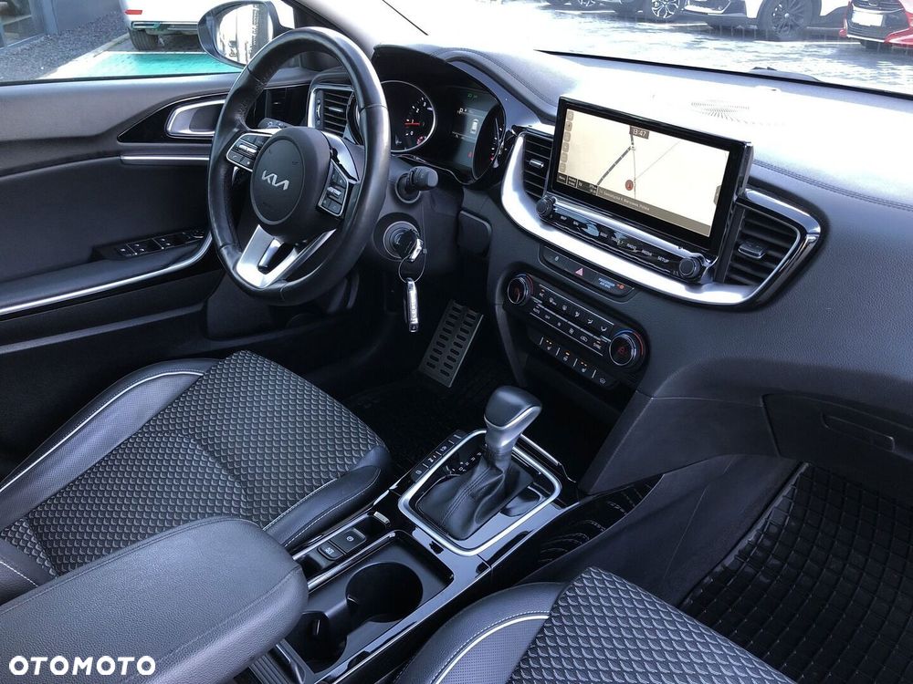 Kia Ceed 1.5 T-GDI L Business Line Plus DCT - 22