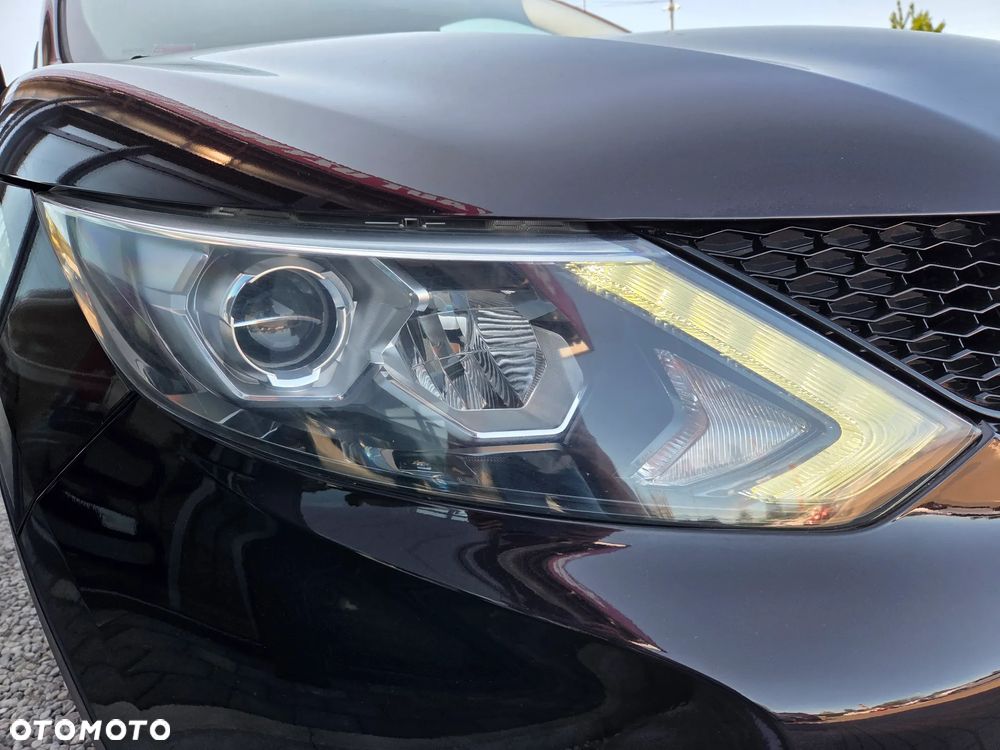 Nissan Qashqai 1.5 dCi DPF 360 - 9